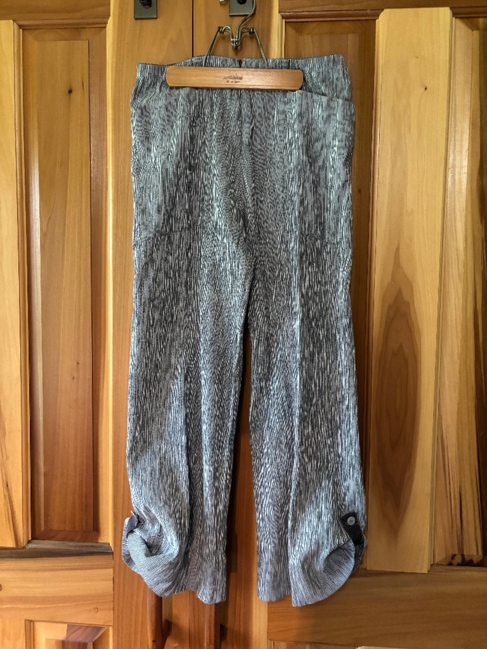 Porto SF Size 2 cropped cotton textured striped cotton cropped pants
